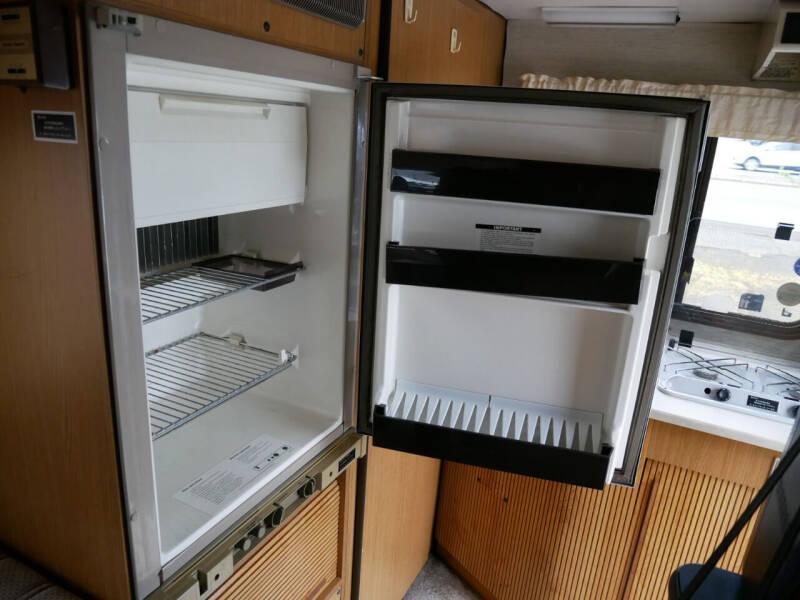 1992 Isuzu Rodeo Camper