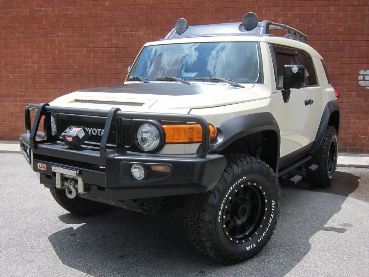 2010 Toyota FJ Cruiser Trail Teams Edition 4×4 - 2