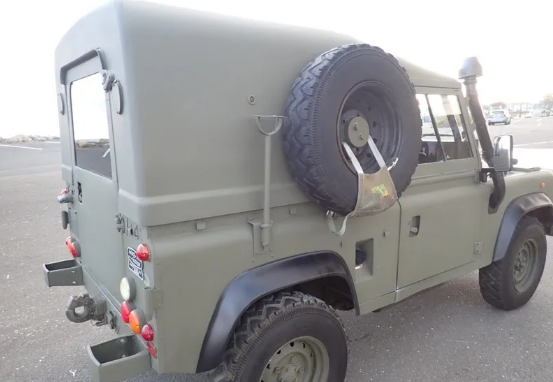 1997 Land Rover Defender 90 Wolf